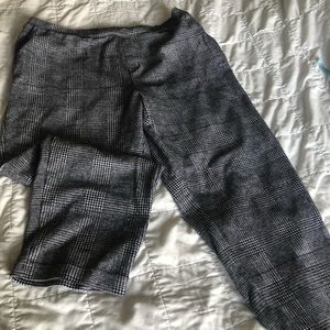 Banana Republic Hayden Pull On Pant Grey Plaid